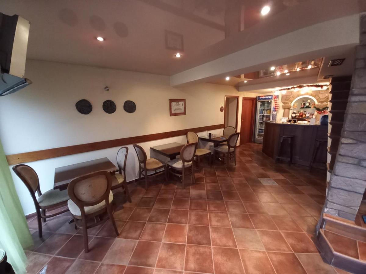 וליקו טורנובו Hotel Bolyari מראה חיצוני תמונה