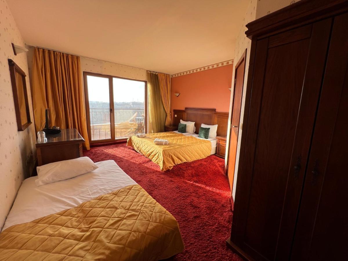 וליקו טורנובו Hotel Bolyari מראה חיצוני תמונה