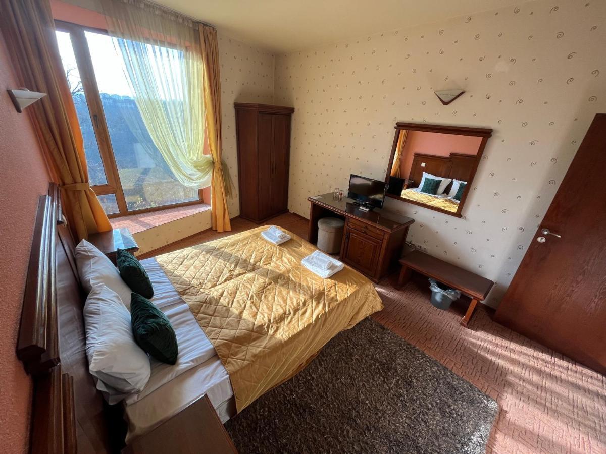 וליקו טורנובו Hotel Bolyari מראה חיצוני תמונה