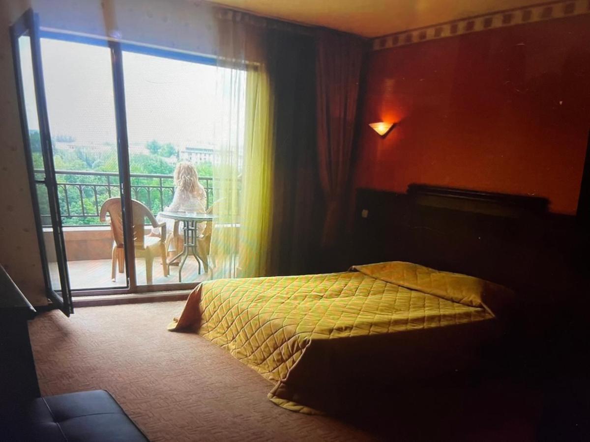 וליקו טורנובו Hotel Bolyari מראה חיצוני תמונה